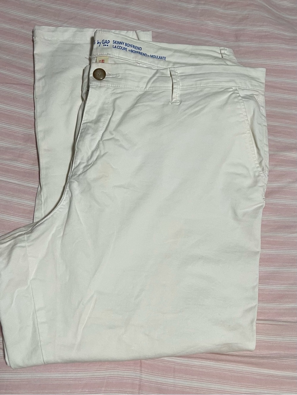 GAP Women’s Skinny Boyfriend White Khaki Ankle Pants